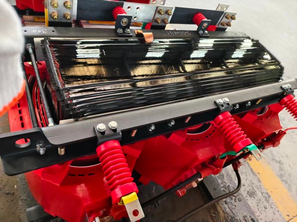 新一代SCB18桐柏桐柏桐柏干式变压器 10kV 高效干式电力变压器
